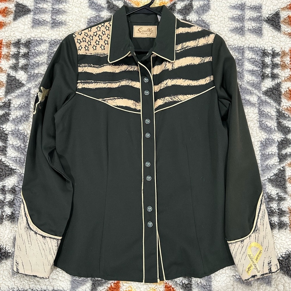 Skully Women’s Western Shirt